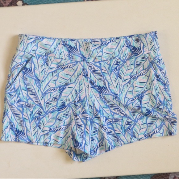 Lilly Pulitzer Pants - NWT Size 16 Lilly Pulitzer Blue Leaf Print Shorts